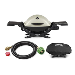 Weber Q1200 Parrilla de propano líquido (titanio) con manguera adaptadora y cubierta para parrilla (3 artículos)